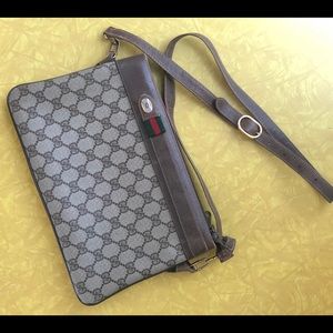 Gucci Vintage Crossbody Bag